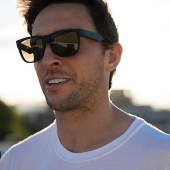 Smith Lowdown 2 Black Frame ChromaPop Polarized Gold Mirror Lens Sunglasses 55mm - Picture 2 of 14